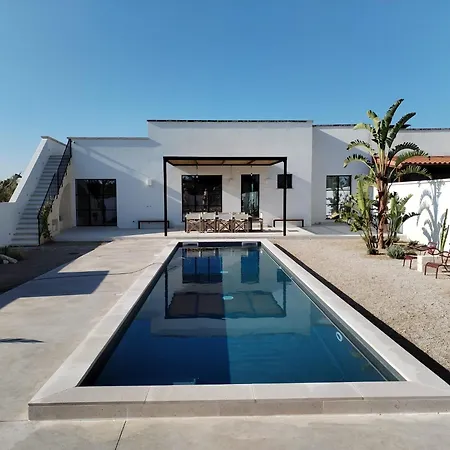 Casa Santapietra Villa *